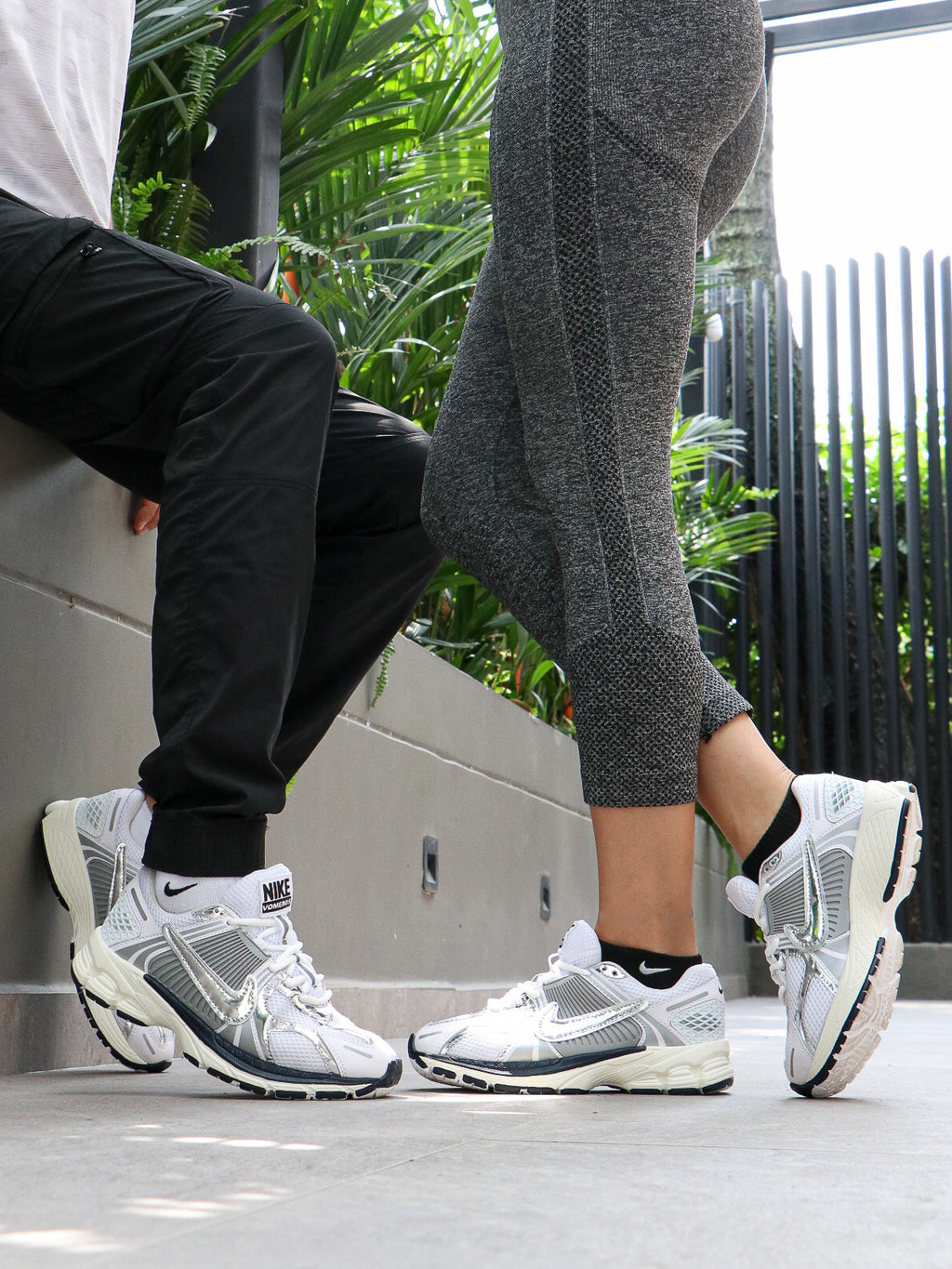 Y24 ZAPATILLAS VOMERO